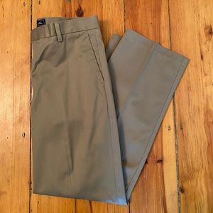 Dockers men's soft classic fit flat front pant